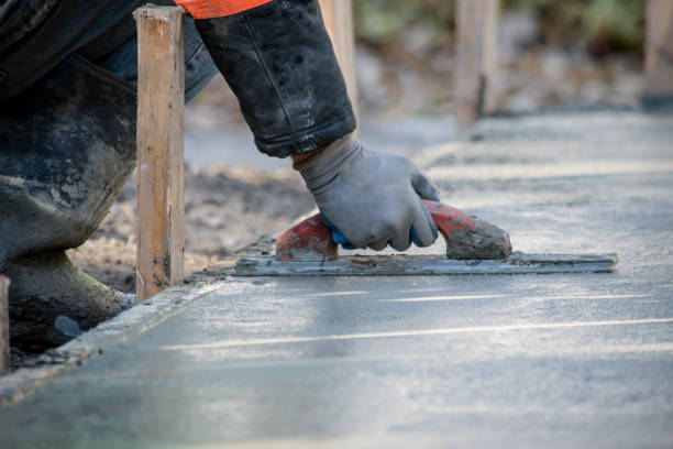 Best Concrete Repair Services  in Hutchinson, MN