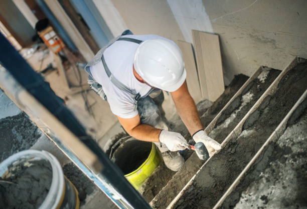 Best Concrete Sidewalk Installation  in Hutchinson, MN
